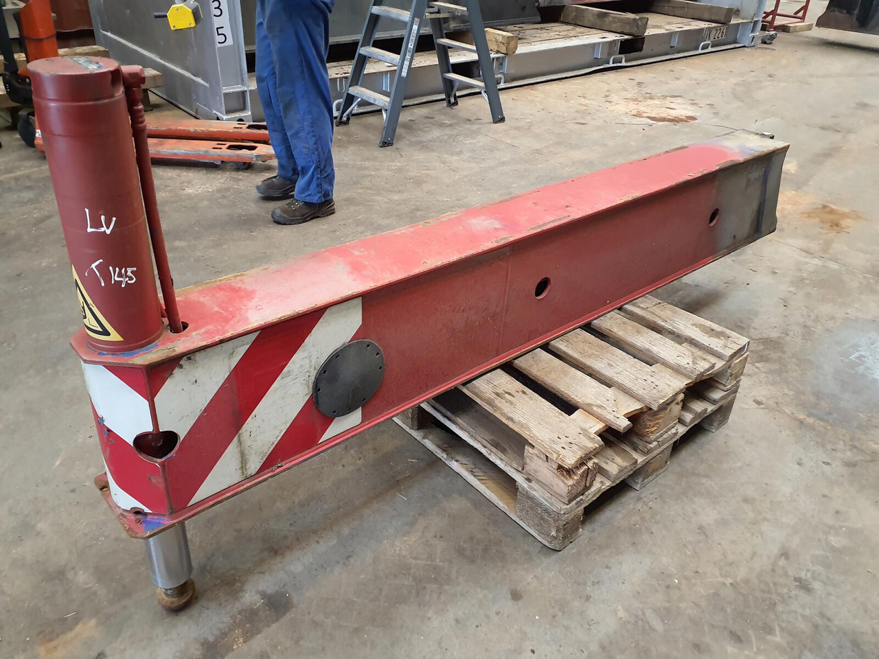 Liebherr LTM 1040 2.1 Outrigger - Suspension for Crane: picture 2 Liebherr LTM 1040 2.1 Outrigger - Suspension for Crane: picture 2