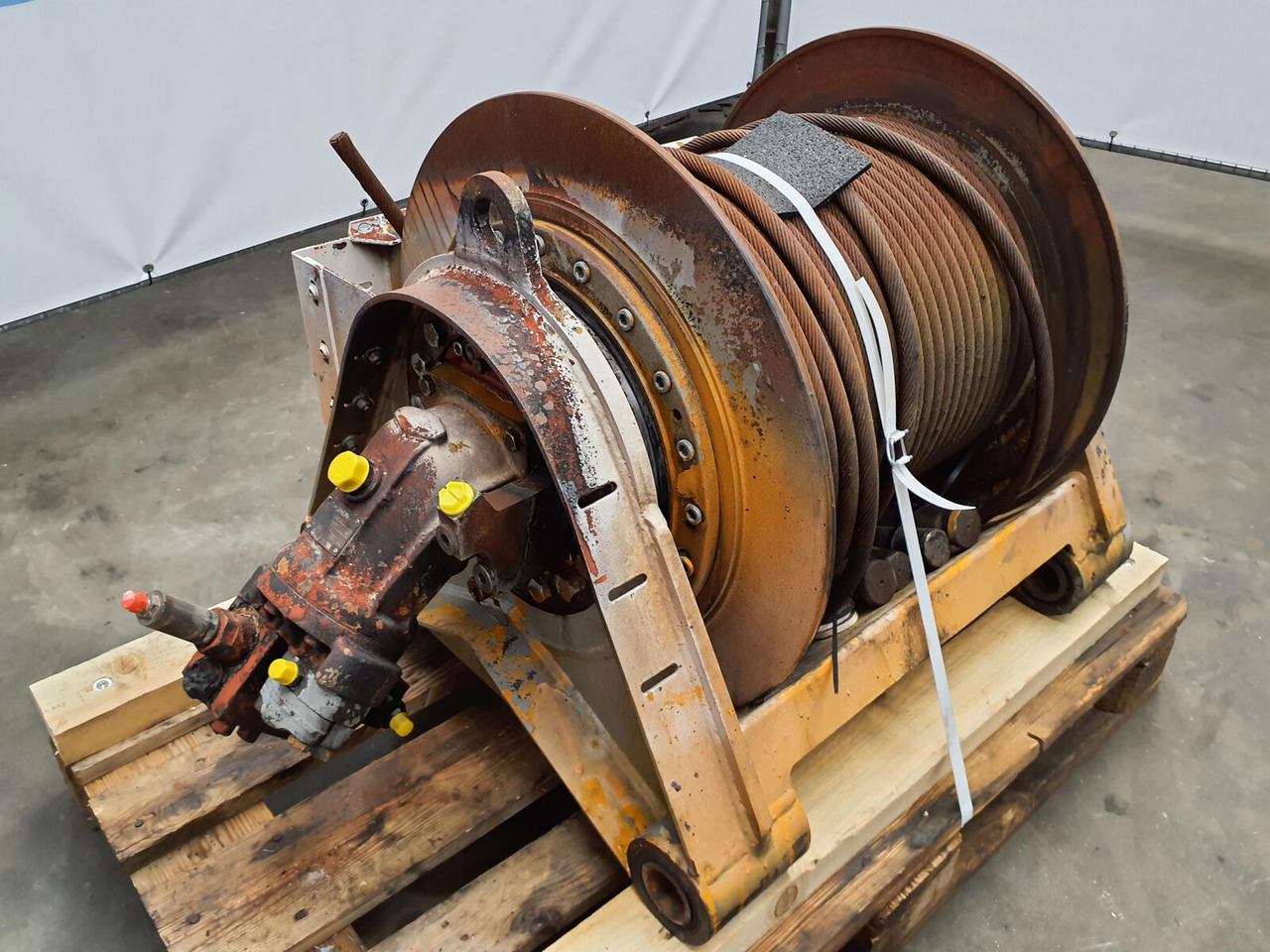 Liebherr LTM 1070-4.2 winch - Winch for Mobile crane: picture 1 Liebherr LTM 1070-4.2 winch - Winch for Mobile crane: picture 1