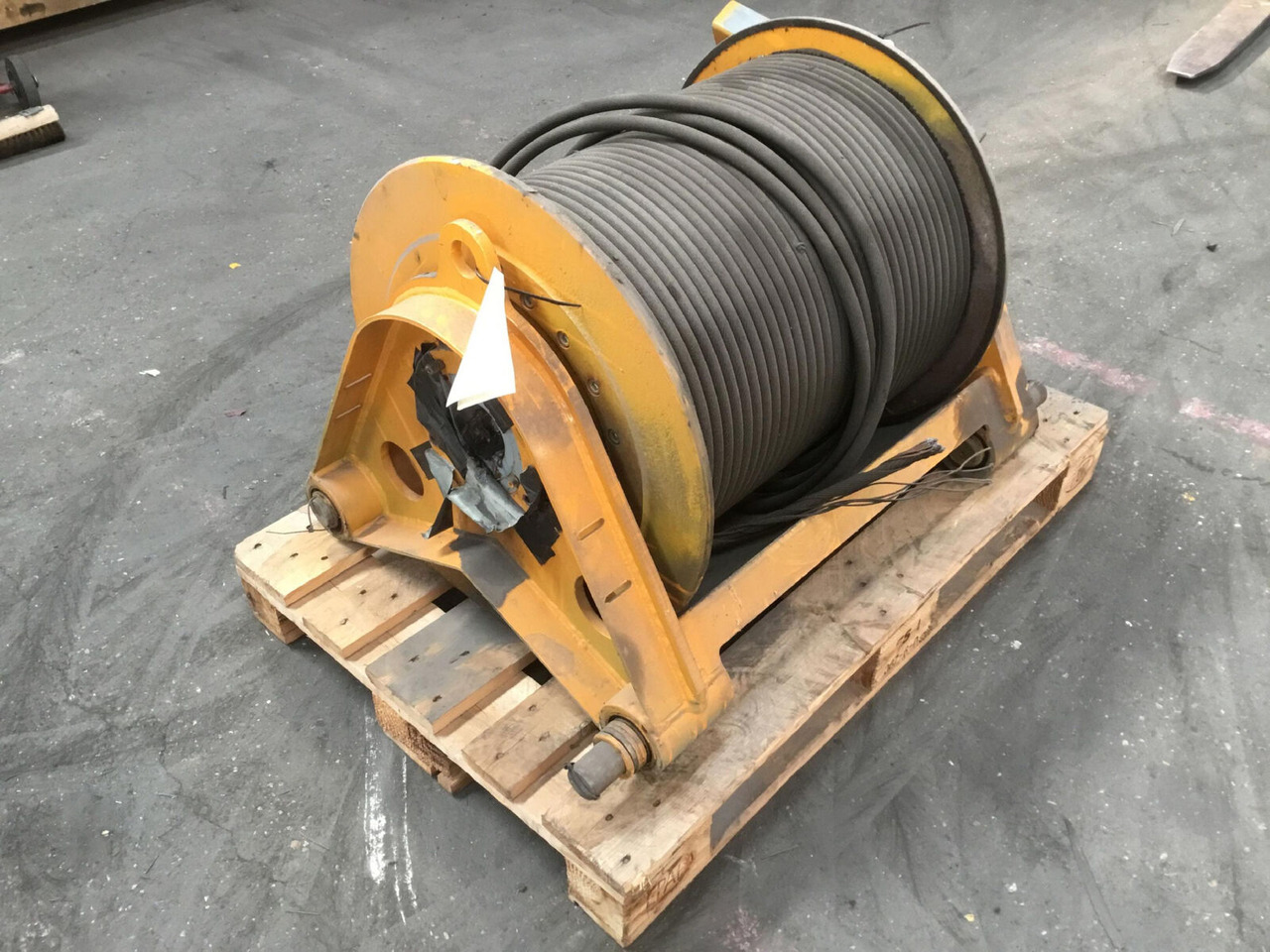 Liebherr LTM 1080-1 winch - Winch for Mobile crane: picture 2 Liebherr LTM 1080-1 winch - Winch for Mobile crane: picture 2