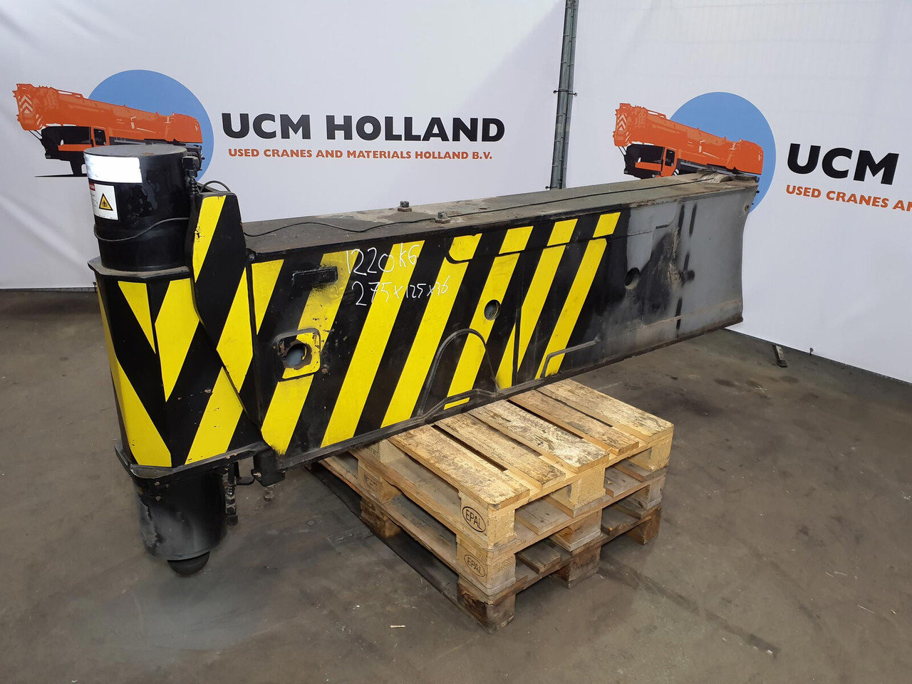 Liebherr LTM 1200/1 sliding beam rear pre assembled - Suspension for Crane: picture 2 Liebherr LTM 1200/1 sliding beam rear pre assembled - Suspension for Crane: picture 2