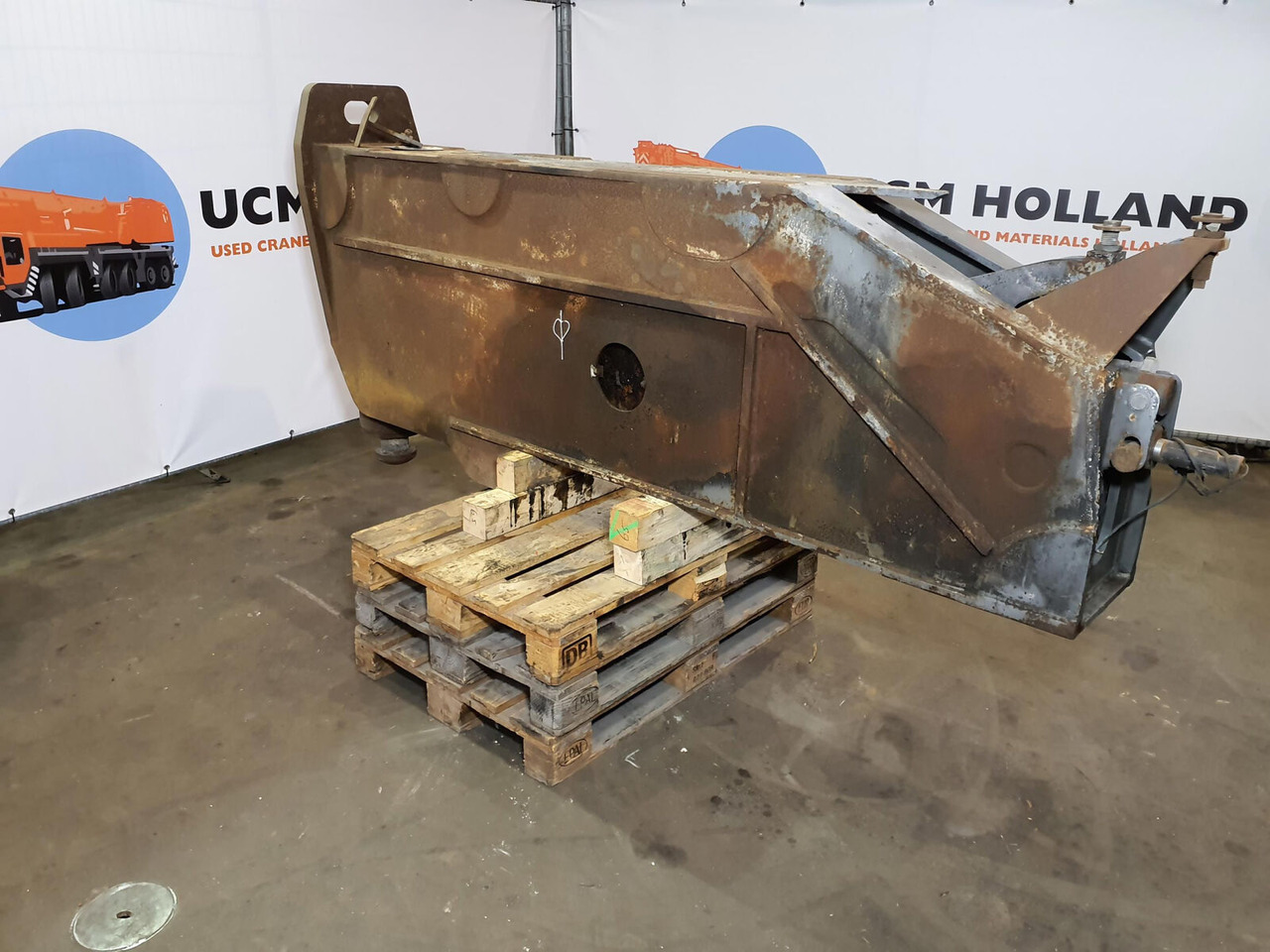 Terex AC 350-1 outrigger beam complete front - Suspension for Mobile crane: picture 3 Terex AC 350-1 outrigger beam complete front - Suspension for Mobile crane: picture 3