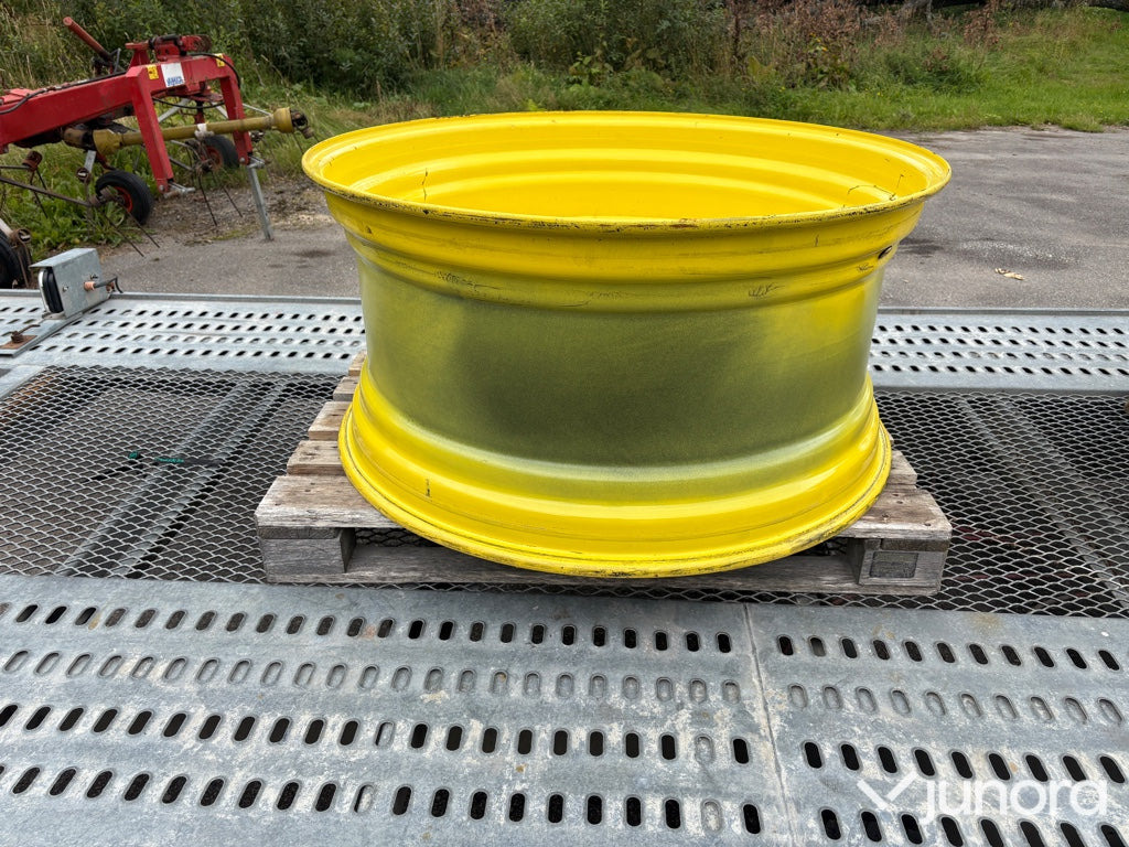 Fälgar - Traktor, John Deere - Rim for Farm tractor: picture 4 Fälgar - Traktor, John Deere - Rim for Farm tractor: picture 4