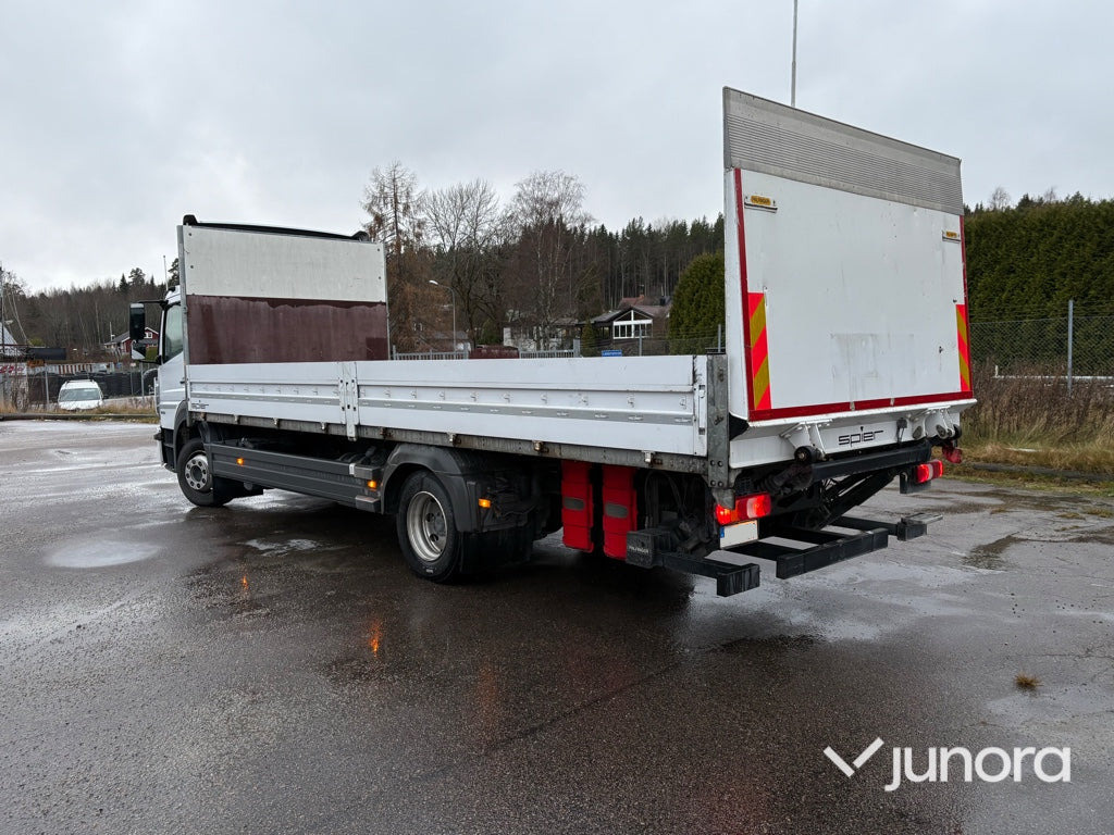 Lastbil - Mercedes-Benz, Atego, 967PKX2 - Dropside/ Flatbed truck: picture 3 Lastbil - Mercedes-Benz, Atego, 967PKX2 - Dropside/ Flatbed truck: picture 3