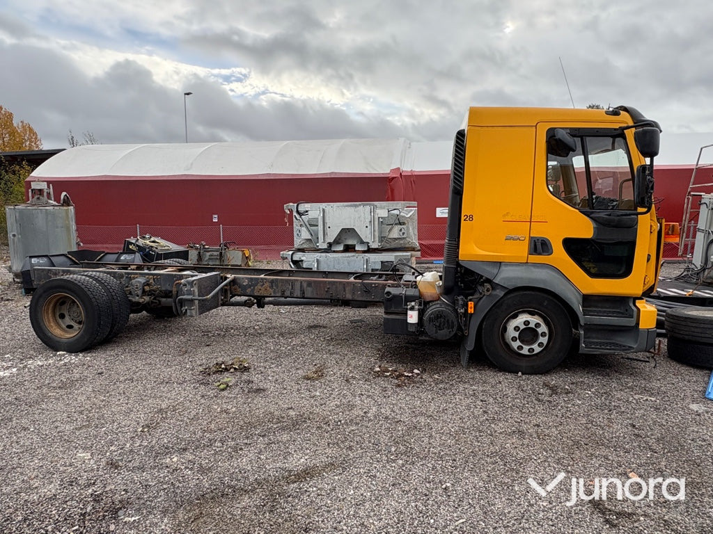 Lastbil - Volvo FL 4*2 - Cab chassis truck: picture 5 Lastbil - Volvo FL 4*2 - Cab chassis truck: picture 5