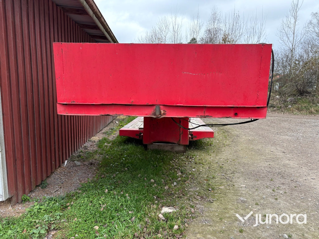 Maskintrailer - Low loader semi-trailer: picture 2 Maskintrailer - Low loader semi-trailer: picture 2