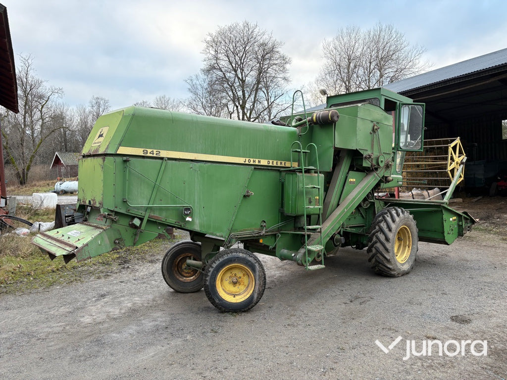 Skördetröska - John Deere 942 - Combine harvester: picture 5 Skördetröska - John Deere 942 - Combine harvester: picture 5
