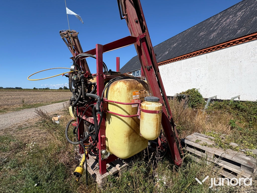 Växtspruta - Hardi, 1000L, 12M - Tractor mounted sprayer: picture 2 Växtspruta - Hardi, 1000L, 12M - Tractor mounted sprayer: picture 2