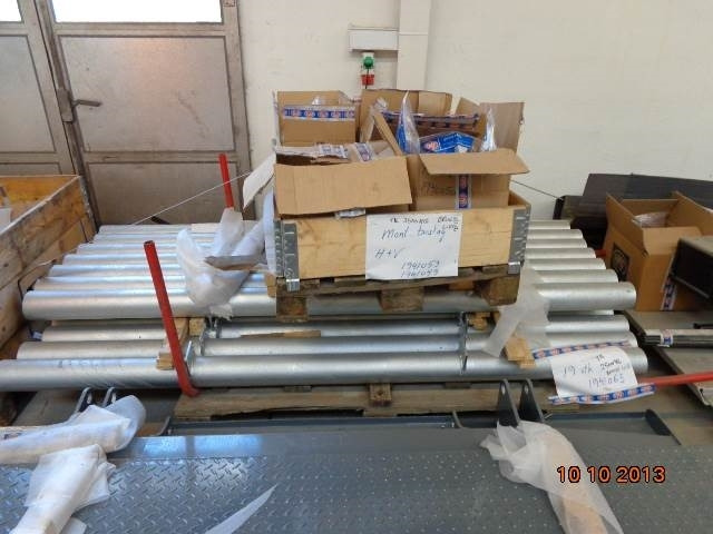 HMF 1500 kg med lodretstående liftplade - Tail lift: picture 2 HMF 1500 kg med lodretstående liftplade - Tail lift: picture 2