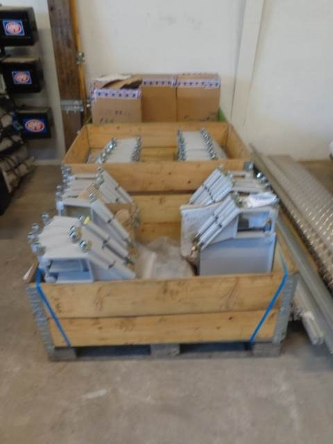 HMF 1500 kg med lodretstående liftplade - Tail lift: picture 5 HMF 1500 kg med lodretstående liftplade - Tail lift: picture 5