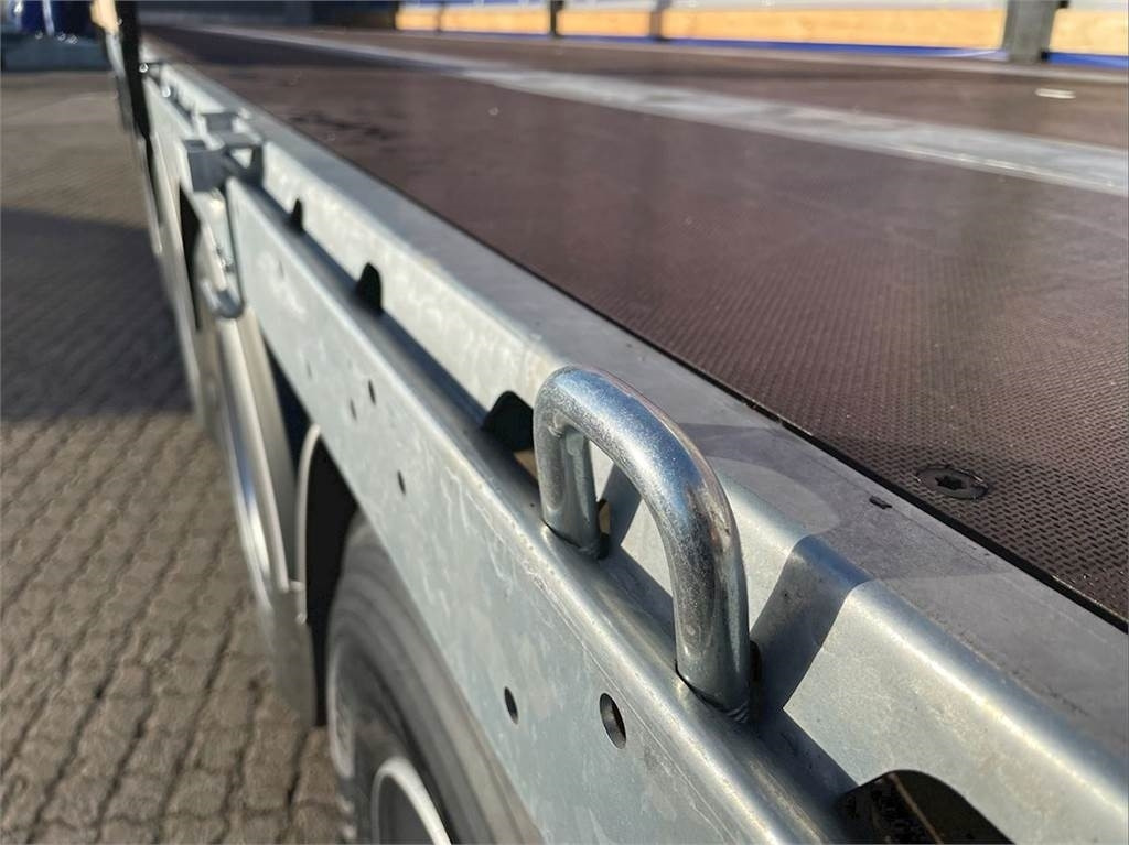 Curtainsider semi-trailer Hangler 4-aks Gardintrailer skydegardin DEMO: picture 12