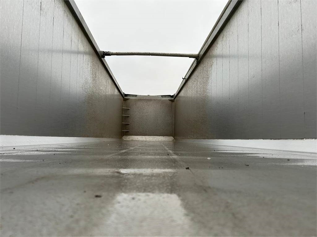 Tipper semi-trailer MTDK TK400 - 60m3 alu kasse: picture 19