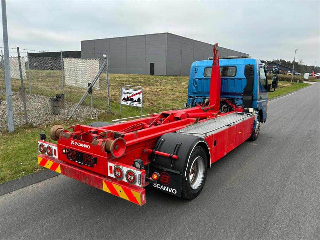 Mitsubishi Fuso CANTER 9C150  - Hook lift truck: picture 2 Mitsubishi Fuso CANTER 9C150  - Hook lift truck: picture 2