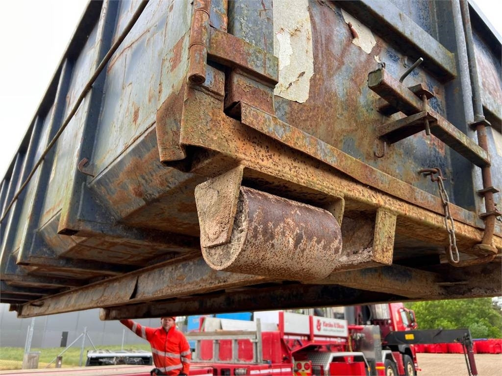 S4912 - 4950 mm smal 12m3 - Flatbed body: picture 4 S4912 - 4950 mm smal 12m3 - Flatbed body: picture 4