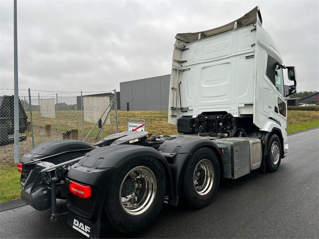 DAF XF530 FTS 6x2 - Tractor truck: picture 2 DAF XF530 FTS 6x2 - Tractor truck: picture 2