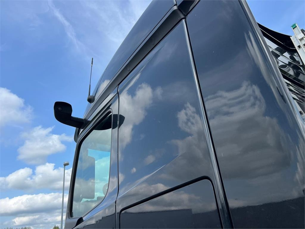 Mercedes-Benz Actros 2545 LS - Tractor truck: picture 2 Mercedes-Benz Actros 2545 LS - Tractor truck: picture 2