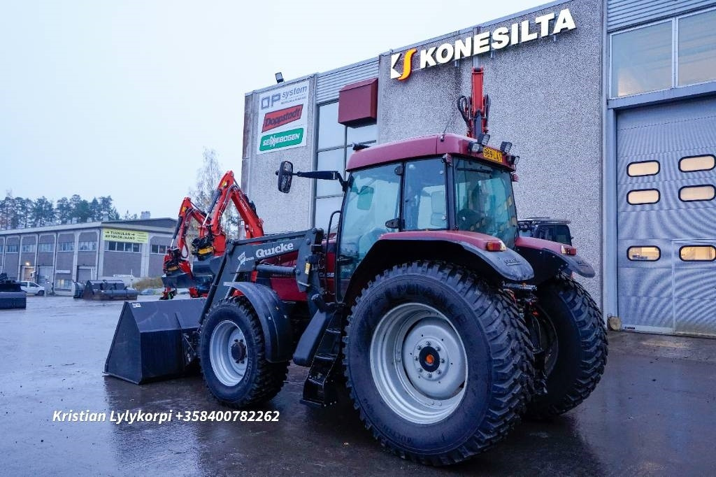 Case IH Maxxum MX110  - Farm tractor: picture 2 Case IH Maxxum MX110  - Farm tractor: picture 2