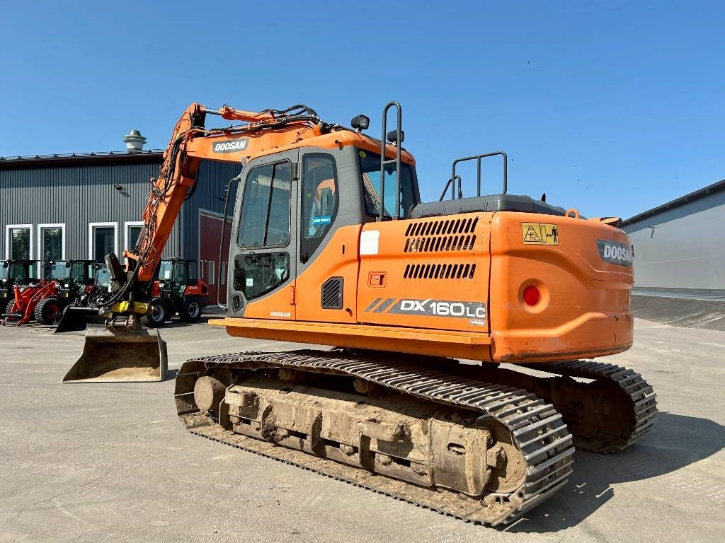 Doosan DX160LC-3 KALLISTAJA+PYÖRITTÄJÄ - Crawler excavator: picture 3 Doosan DX160LC-3 KALLISTAJA+PYÖRITTÄJÄ - Crawler excavator: picture 3