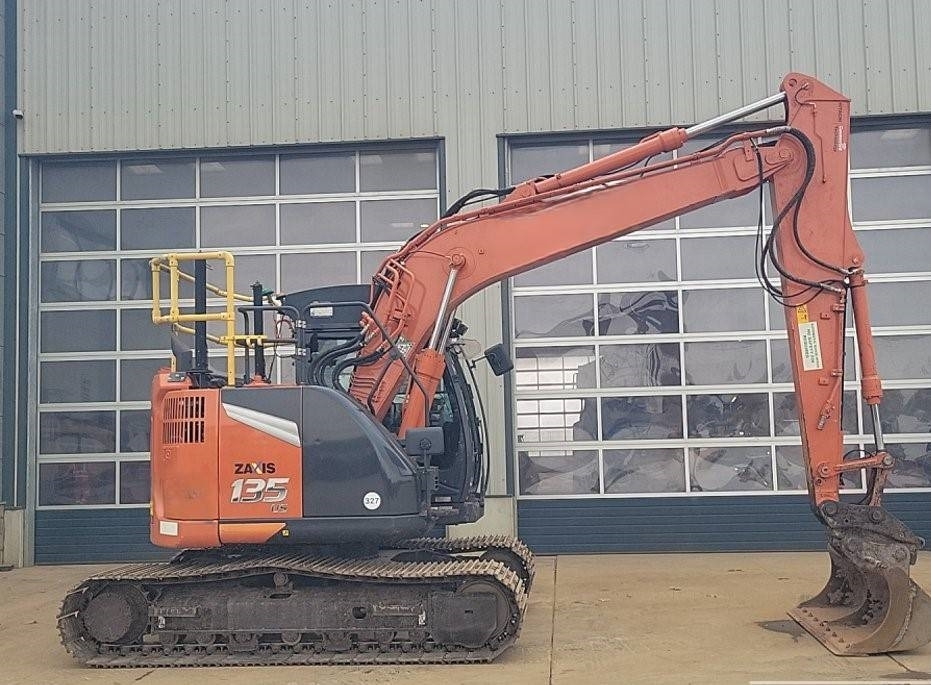 Hitachi ZX135US-7 - Crawler excavator: picture 2 Hitachi ZX135US-7 - Crawler excavator: picture 2