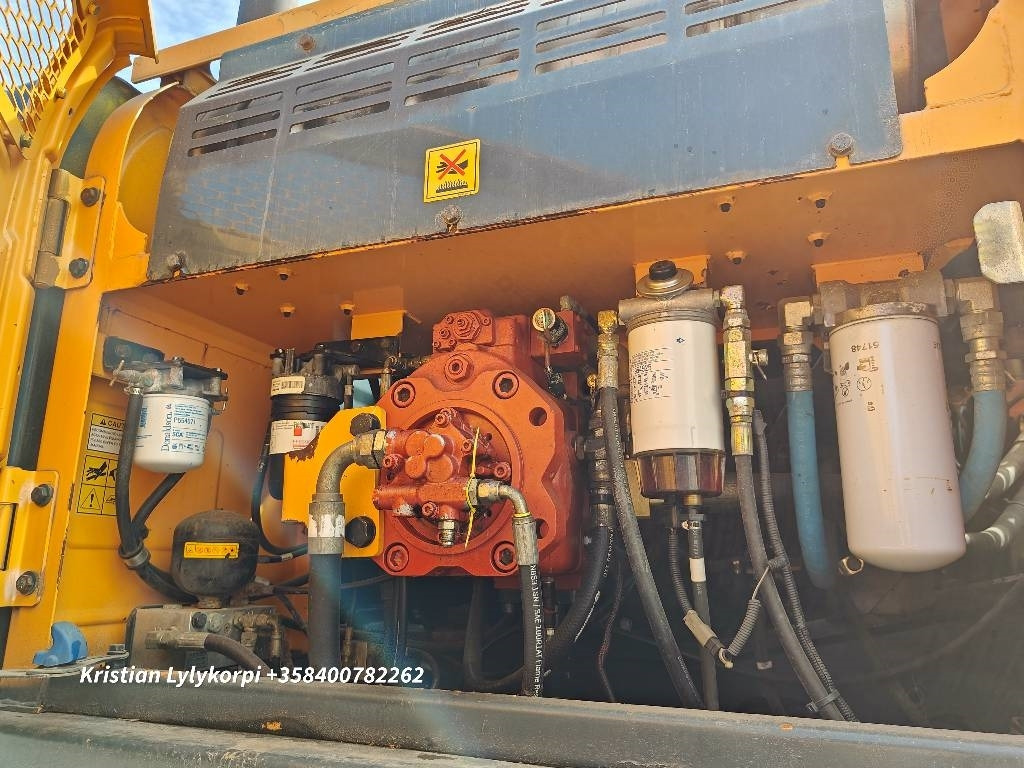 Crawler excavator Hyundai HX380L VÄHÄN AJETTU: picture 17