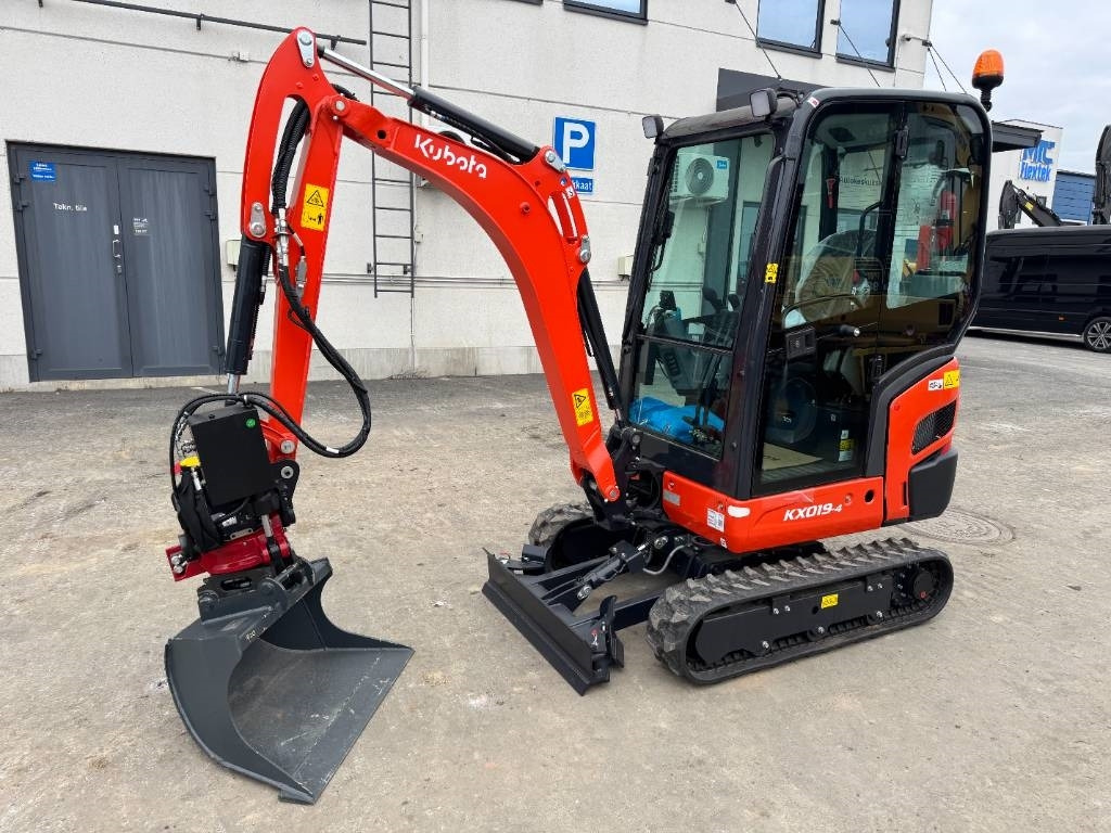 Kubota KX 019-4 - Mini excavator: picture 2 Kubota KX 019-4 - Mini excavator: picture 2