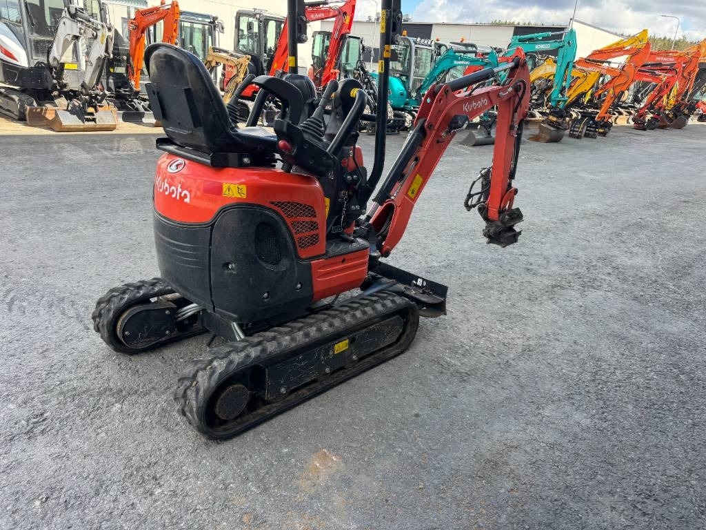 Kubota U 10-3 Kallistuva pikakiinnike  - Mini excavator: picture 5 Kubota U 10-3 Kallistuva pikakiinnike  - Mini excavator: picture 5