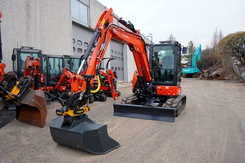Kubota U56-5 VALMIIKSI VARUSTELTU - Mini excavator: picture 3 Kubota U56-5 VALMIIKSI VARUSTELTU - Mini excavator: picture 3