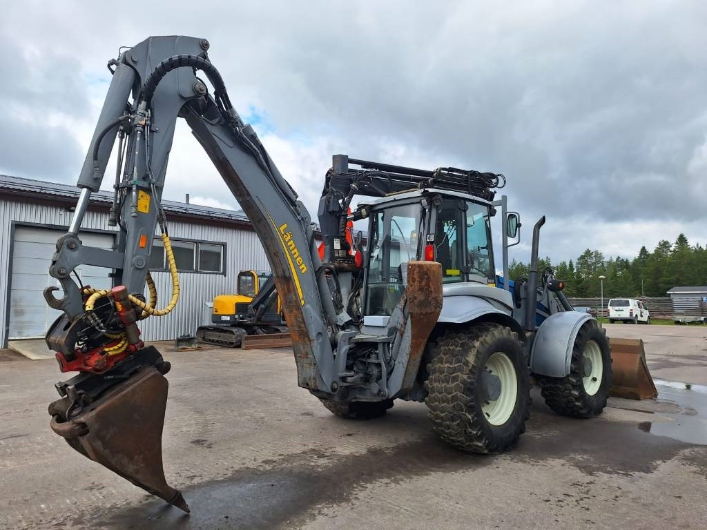 Lännen 8600G NOSTIN, HENKILÖKORI, PYÖRITTÄJÄ YM. - Backhoe loader: picture 3 Lännen 8600G NOSTIN, HENKILÖKORI, PYÖRITTÄJÄ YM. - Backhoe loader: picture 3