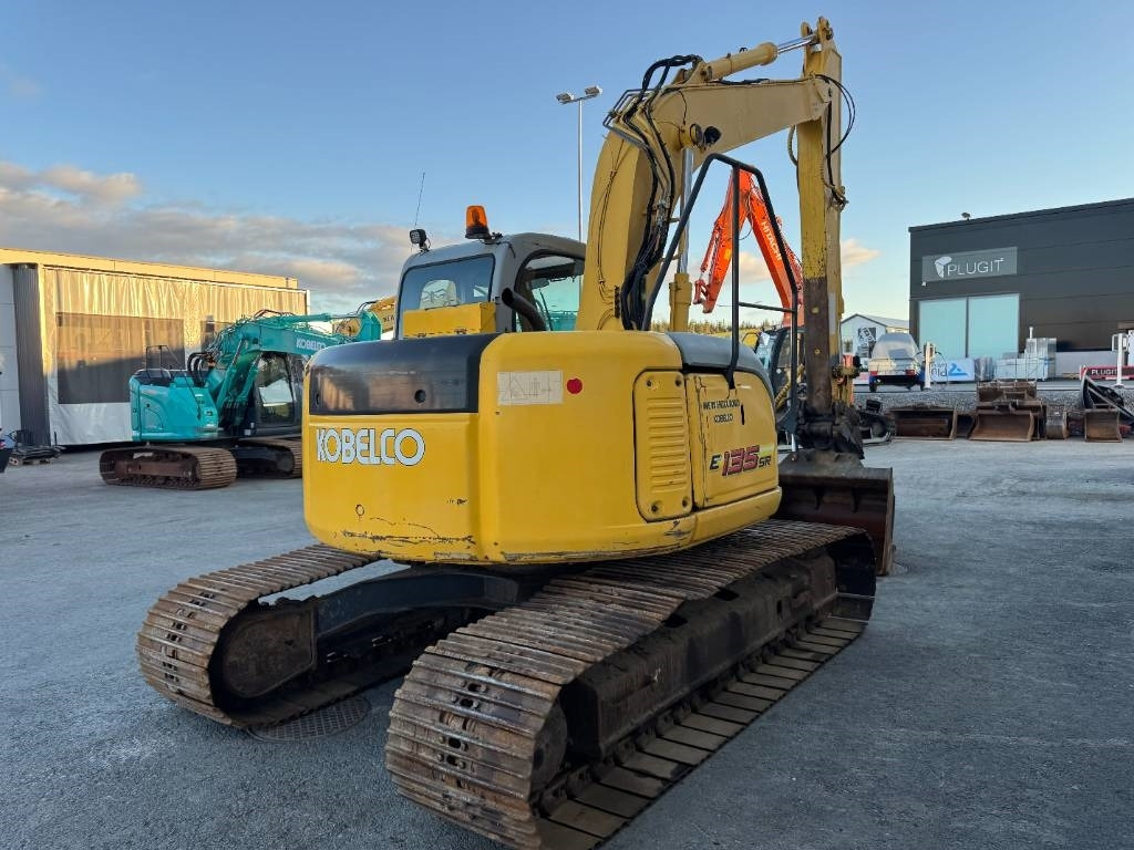 New Holland E 135 SR LC - Crawler excavator: picture 5 New Holland E 135 SR LC - Crawler excavator: picture 5