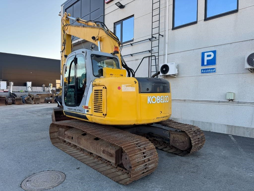New Holland E 135 SR LC - Crawler excavator: picture 3 New Holland E 135 SR LC - Crawler excavator: picture 3