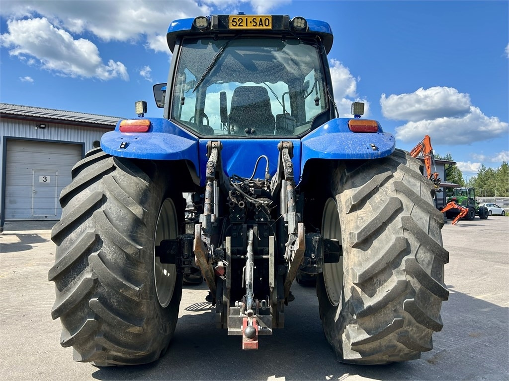 New Holland TG285  - Farm tractor: picture 5 New Holland TG285  - Farm tractor: picture 5