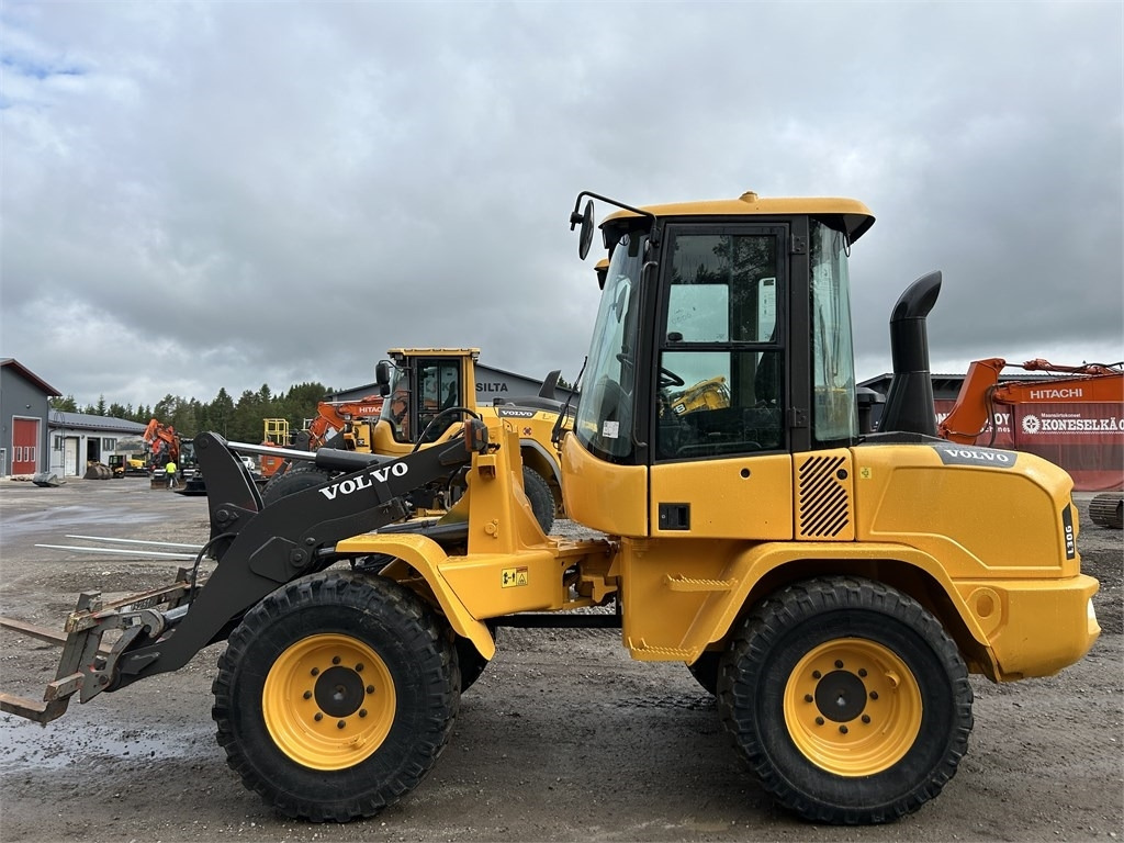 Volvo L30G TRUKKIPIIKEILLÄ - Wheel loader: picture 1 Volvo L30G TRUKKIPIIKEILLÄ - Wheel loader: picture 1