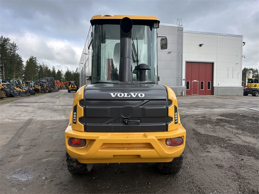 Volvo L30G TRUKKIPIIKEILLÄ - Wheel loader: picture 4 Volvo L30G TRUKKIPIIKEILLÄ - Wheel loader: picture 4