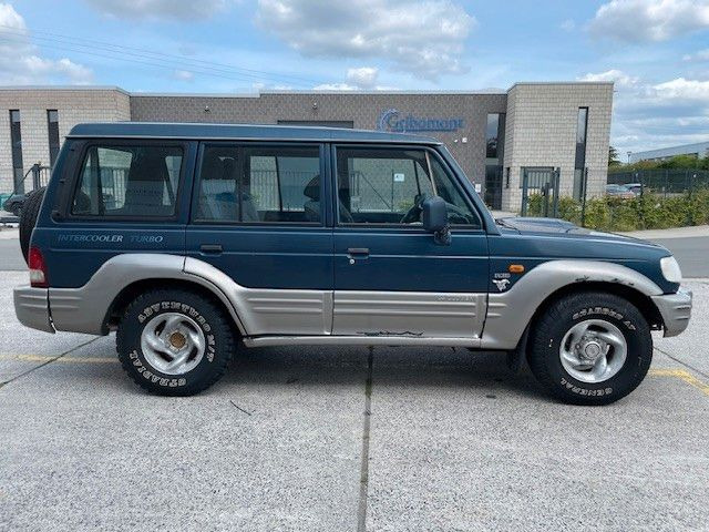 Hyundai Galloper 2,5 TD Exceed (5-Gang). Klima. AWD. - SUV: picture 2 Hyundai Galloper 2,5 TD Exceed (5-Gang). Klima. AWD. - SUV: picture 2