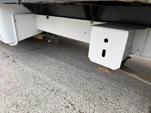 Renault Master 2.3dCi Doka 7pl. Pritsche 3.20m. Klima. - Open body delivery van, Combi van: picture 5 Renault Master 2.3dCi Doka 7pl. Pritsche 3.20m. Klima. - Open body delivery van, Combi van: picture 5