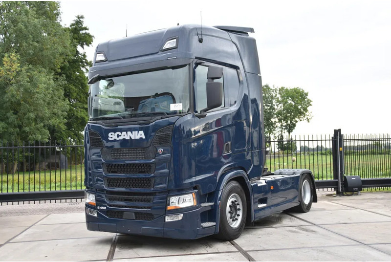 Scania S450 NGS 4x2NB - FULL AIR - RETARDER - ACC - PARK. AIRCO - 2 x FUEL TANKS - TOP CONDITION - - Tractor truck: picture 2 Scania S450 NGS 4x2NB - FULL AIR - RETARDER - ACC - PARK. AIRCO - 2 x FUEL TANKS - TOP CONDITION - - Tractor truck: picture 2