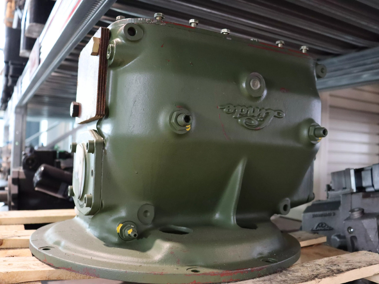 LINDE B2PV75 - Hydraulic pump for Construction machinery: picture 3 LINDE B2PV75 - Hydraulic pump for Construction machinery: picture 3