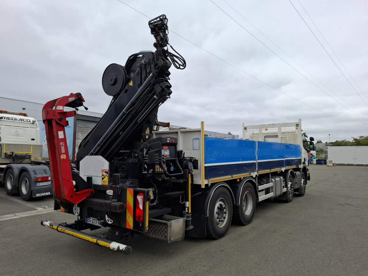 SCANIA SCANIA P41 8/2*6 Plat +Grue 21TM - Cab chassis truck: picture 3 SCANIA SCANIA P41 8/2*6 Plat +Grue 21TM - Cab chassis truck: picture 3