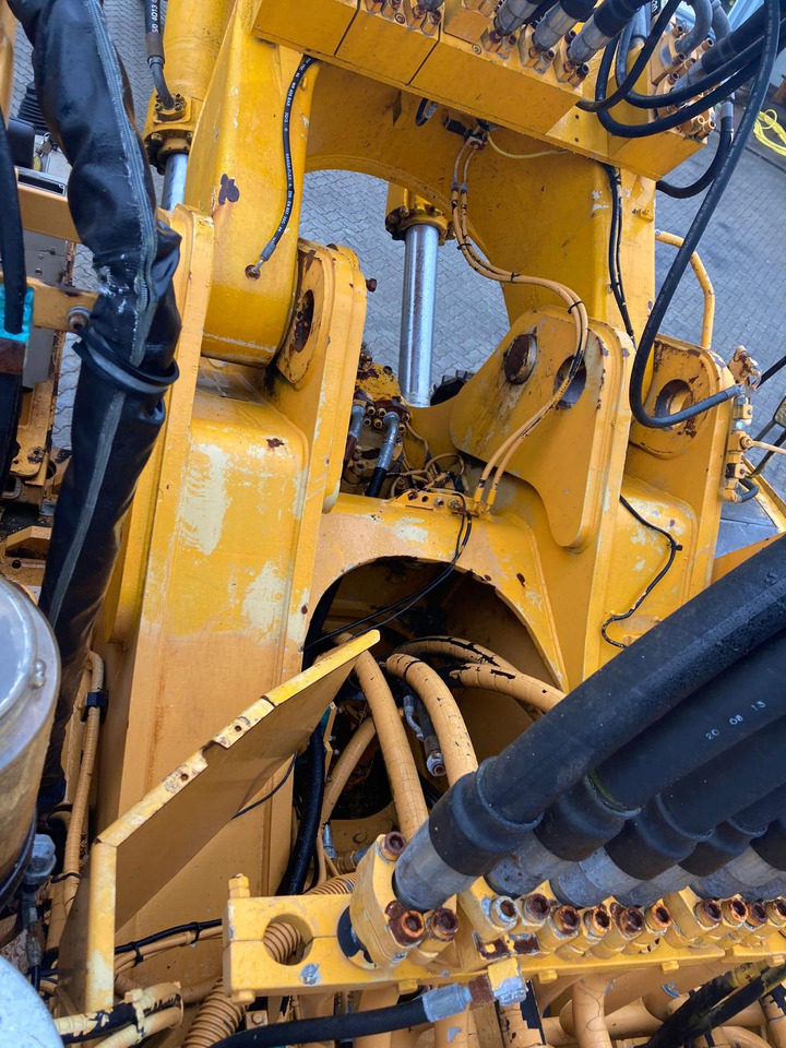 Demolition excavator LIEBHERR R964BEW: picture 13 Demolition excavator LIEBHERR R964BEW: picture 13