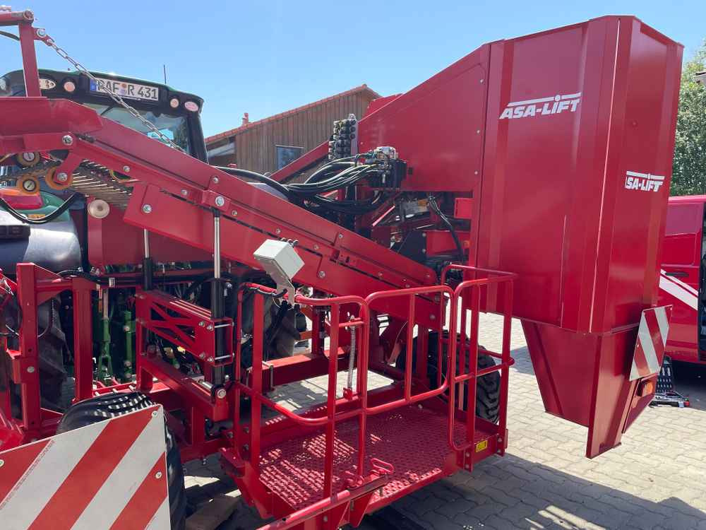 ASA-Lift Combi-1010C - Grape harvesting machine: picture 5 ASA-Lift Combi-1010C - Grape harvesting machine: picture 5