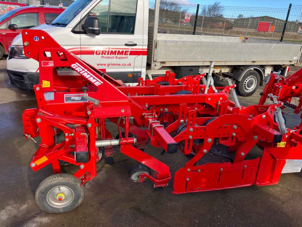 Grimme Grimme GH2, Weeder, Row Re-Former - Harvester: picture 2 Grimme Grimme GH2, Weeder, Row Re-Former - Harvester: picture 2