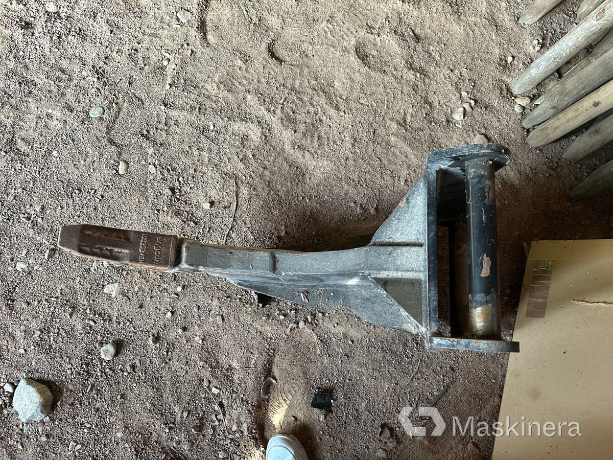 Engcon R10 2,5" Tjälkrok Engcon R10 S45 - Ripper: picture 4 Engcon R10 2,5" Tjälkrok Engcon R10 S45 - Ripper: picture 4