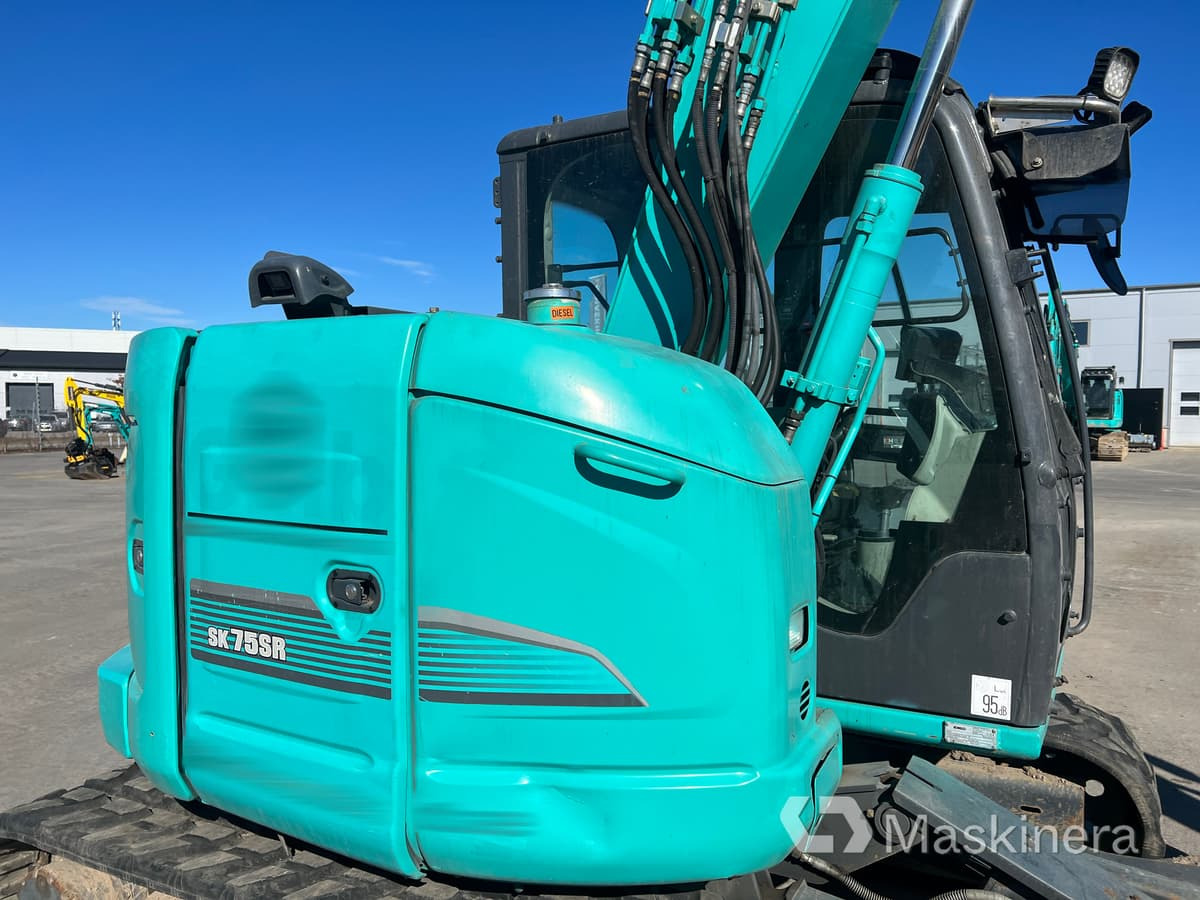 Crawler excavator Grävmaskin Kobelco SK75SR-3E: picture 12