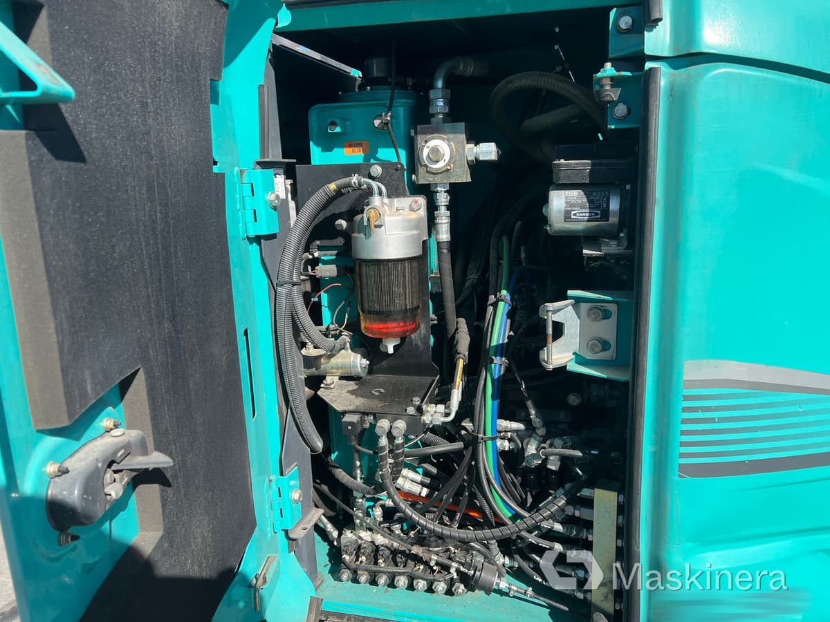 Crawler excavator Grävmaskin Kobelco SK75SR-3E: picture 48