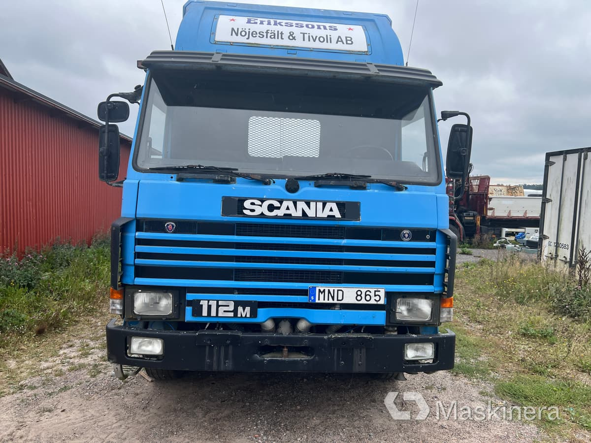 Lastbil Scania P112 M 6x2 - Dropside/ Flatbed truck: picture 3 Lastbil Scania P112 M 6x2 - Dropside/ Flatbed truck: picture 3