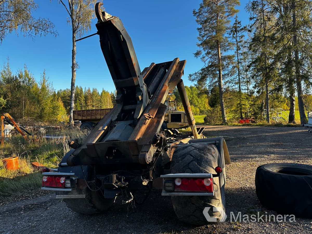 Livab kran Lastväxlarsläp Livab krok (Rep.Objekt) - Roll-off/ Skip trailer: picture 5 Livab kran Lastväxlarsläp Livab krok (Rep.Objekt) - Roll-off/ Skip trailer: picture 5