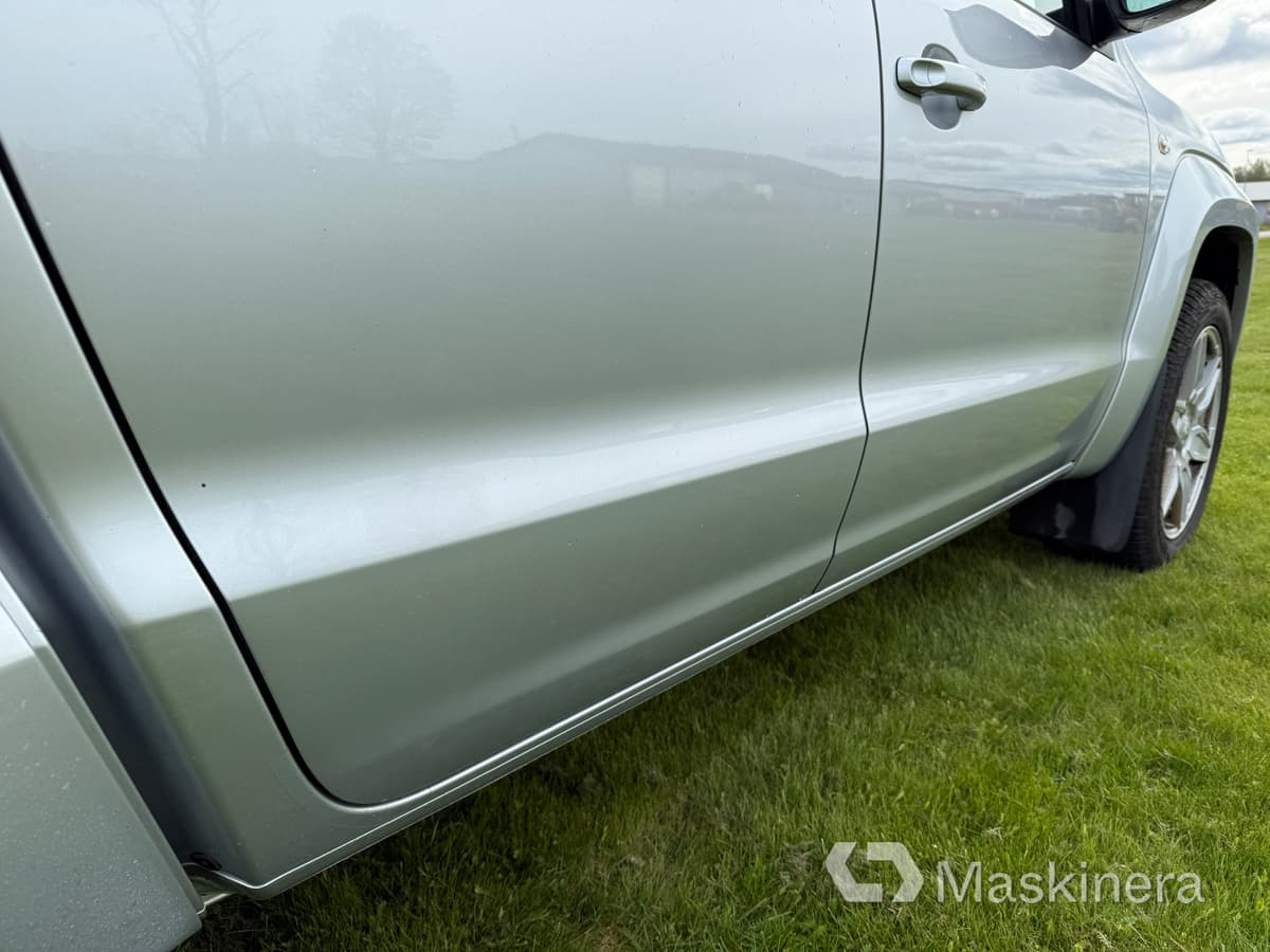 Small van Pickup Volkswagen Amarok highline med kåpa: picture 25