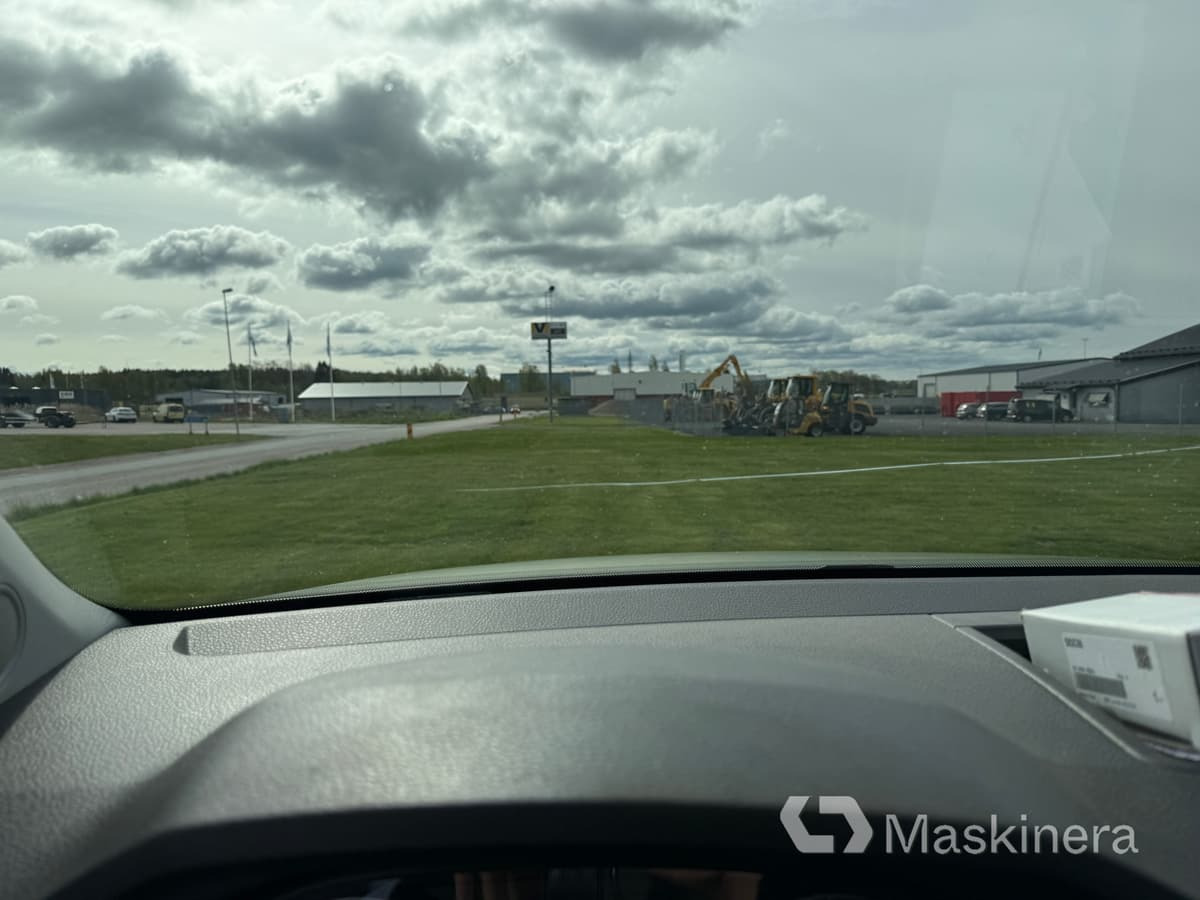 Small van Pickup Volkswagen Amarok highline med kåpa: picture 50