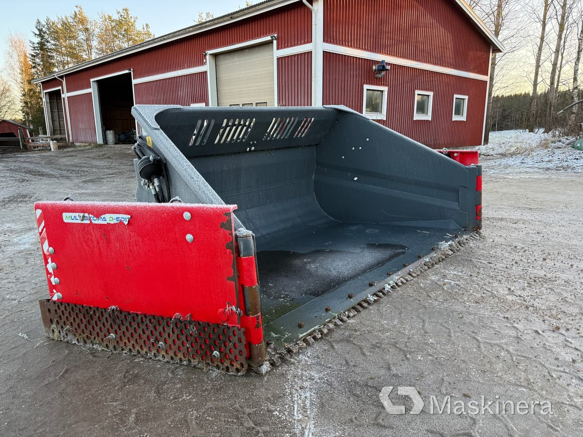 Siljum 4.2 Kubik Multiskopa Siljum 4.2 D-edition - Loader bucket: picture 1 Siljum 4.2 Kubik Multiskopa Siljum 4.2 D-edition - Loader bucket: picture 1