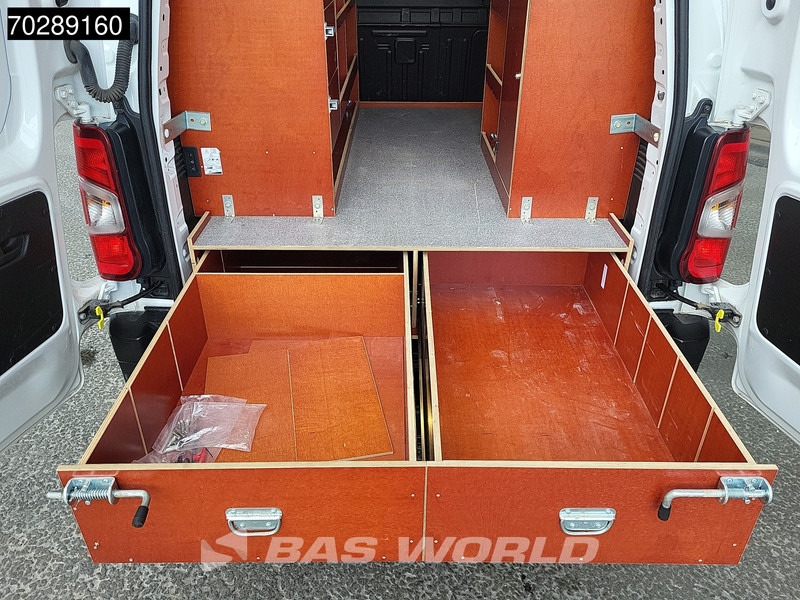 Citroën Berlingo 110Pk L1H1 Benzine Emissievrije Euro6 Automaat Navi Airco Cruise Parkeersensoren L1 3m3 Airco Cruise control - Small van: picture 5 Citroën Berlingo 110Pk L1H1 Benzine Emissievrije Euro6 Automaat Navi Airco Cruise Parkeersensoren L1 3m3 Airco Cruise control - Small van: picture 5