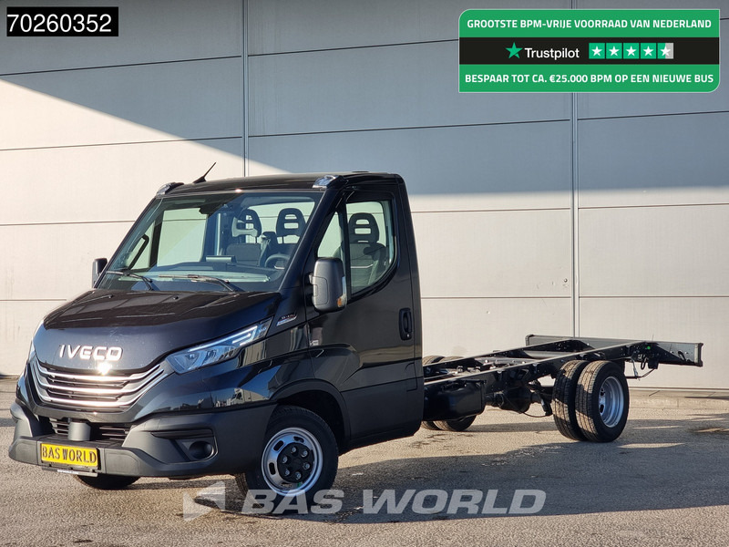 Iveco Daily 35C21 Automaat 410wb Dubbellucht 2025model Chassis Cabine ACC Fahrgestell Airco - Commercial truck: picture 1 Iveco Daily 35C21 Automaat 410wb Dubbellucht 2025model Chassis Cabine ACC Fahrgestell Airco - Commercial truck: picture 1